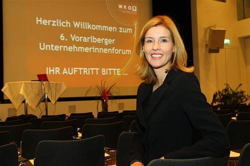 Monika Matschnig zählt zu den „Top-Speakern“. Sie ist Trainerin, Beraterin, Coach, Referentin, Buchautorin und Dozentin. Foto: vn/hofmeister