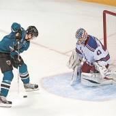 Ein Zaubertor von Tomas Hertl