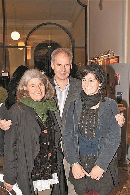 Susanne (l.), Josef und Anna-Katharina Türtscher.
