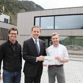 Umweltminister zeichnet Lorünser Zentrum aus