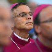 Papst schickt Bischof in Auszeit