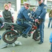 Moped-Raser leben gefährlich