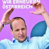 NEOS sorgen für Aufregung Landtage stärken oder abschaffen? /A2