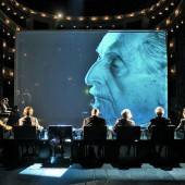 Holocaust-Überlebende im Burgtheater