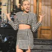 Miley Cyrus poliert Image auf