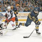 Kunsttor von Vanek für die Sabres