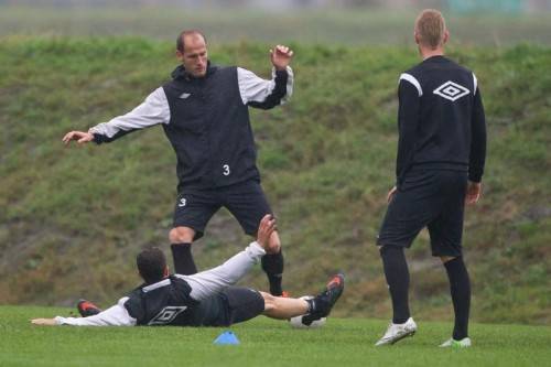 Im Training vor dem Cup-Match ging es voll zur Sache (im Bild Jürgen Patocka). Foto: Steurer