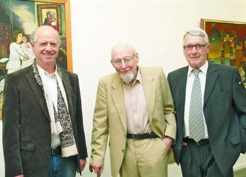 Kurator Herbert Aselmann, Förderer Rudolf Hanhart und Alwin Rohner bei der Ausstellungseröffnung im Rohnerhaus. FOTOS: SIE
