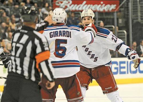 Überrascht vom Torerfolg: Ryan McDonagh. Foto: ap