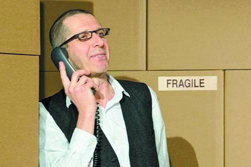 Beruflich beschäftigt sich Eduard Muther mit erneuerbaren Energien und Design, auf die Theaterbühne geht er nur noch selten. Foto: EM