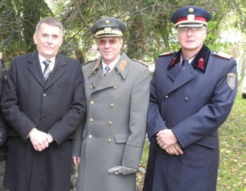 Bezirkshauptmann Berndt Salomon, Brigadier Ernst Konzett und Landespolizeidirektor Hans-Peter Ludescher. (v. l.) Fotos: sm