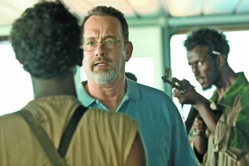 Captain Richard Phillips (Tom Hanks) wird als Geisel genommen. Foto: AP