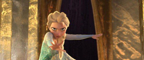 Elsa kann mit magischen Kräften alles in Schnee und Eis verwandeln.