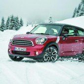 Newcomer und alte Hasen tanzen auf Schnee und Eis