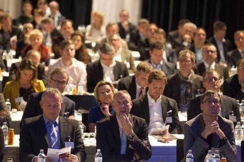 So viele Teilnehmerinnen und Teilnehmer wie noch nie beim Jubiläums-Wirtschaftsforum, das heute stattfindet. Foto: VN/Hartinger