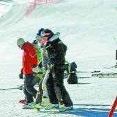 Vonn erlitt Teilabriss des vorderen Kreuzbandes