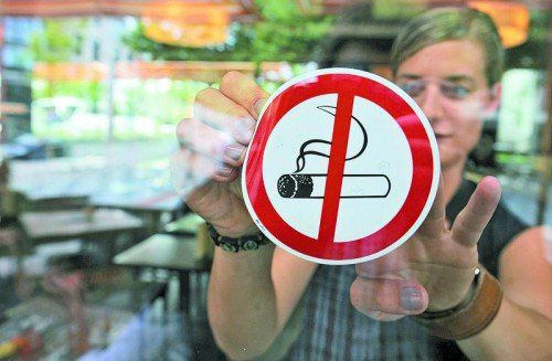 Rauchverbot: VN-Leserin Steger befürchtet Lokal-Pleiten. Foto: DPA