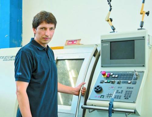 Stefan Thaler: „Man darf nie aufhören, auf die Stärken der Lehrlinge aufzubauen und an ihren Erfolg zu 
glauben.“ Foto: VN