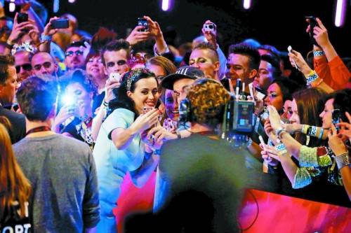 US-Sängerin Katy Perry erhielt den Award für „Best Female“. Foto: EPA