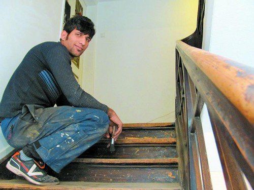 Usman darf wenigstens Nachbarschaftshilfe leisten. Foto: VN/hrj