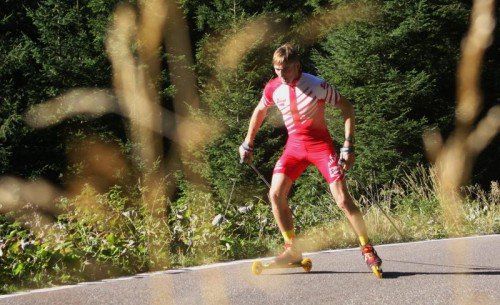 Viele Straßenkilometer hat Sepp Schneider in diesem Sommer absolviert. Foto: ÖSV