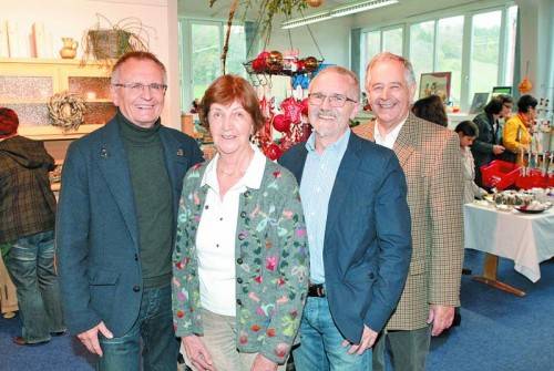Walgaupark-GF Hanspeter Feurstein mit Erna Jenni, Berno Witwer und Helmut Gerster (v. l.). Fotos: A. Meusburger
