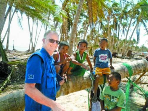 Werner Meisinger im Hilfseinsatz auf den Philippinen. Foto: RK