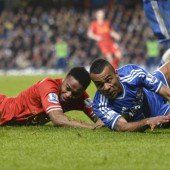 Chelsea gewinnt Verfolgerduell, „Gunners“ weiter Tabellenführer