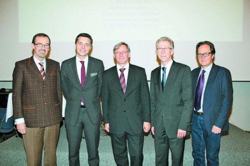 Christoph Hinteregger, Stefan Friedrich, Klaus Holschemacher, Walter Herbolzheimer und Gerhard Wimmer (v. l.).