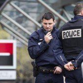 Zwei Menschen in Paris getötet