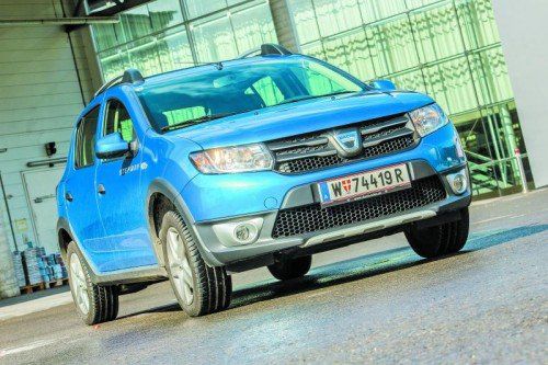 Deutlich modernere Optik, einfache Technik und hohe Wertstabilität zeichnen den neuen Sandero Stepway aus. Fotos: vn/Steurer