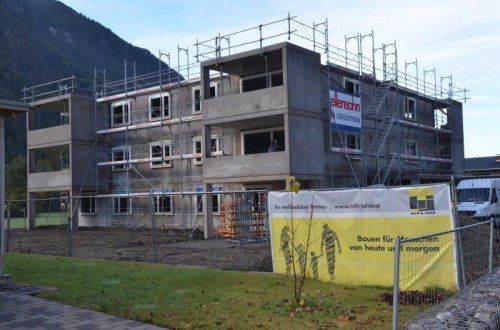 Die Arbeiten an der VOGEWOSI-Wohnanlage in Innerbraz schreiten planmäßig voran.  