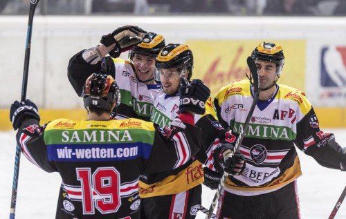 Grund zum Feiern hatten Marc Colleoni und Co nach den souveränen Auftritten gegen Maribor und Celje. Foto: Stiplovsek