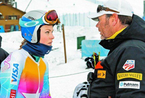 Lindsey Vonn und Trainer Patrick Riml: das Knie ist stabil genug für einen Einsatz in Lake Louise. Foto: gepa