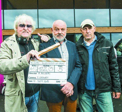 Reinhold Bilgeri mit Schauspieler Wolfgang Böck und Kameramann Tomas Erhart. Foto: VN