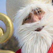 Ein fliegender Nikolaus