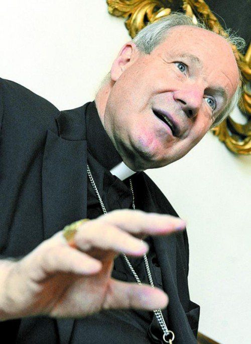 Stellt sich vor die Regierung: Kardinal Schönborn. Foto: APA