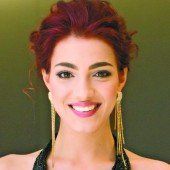 Amina modelt bald in Singapur