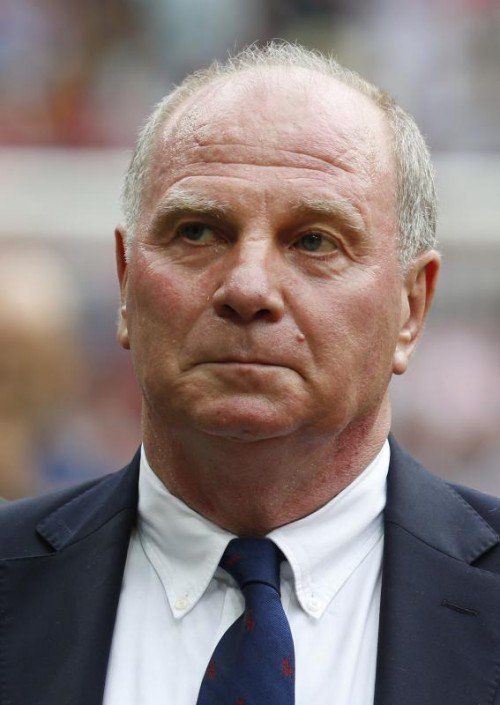 Bayern-Boss Uli Hoeneß ist nun in der Opferrolle. Foto: ap