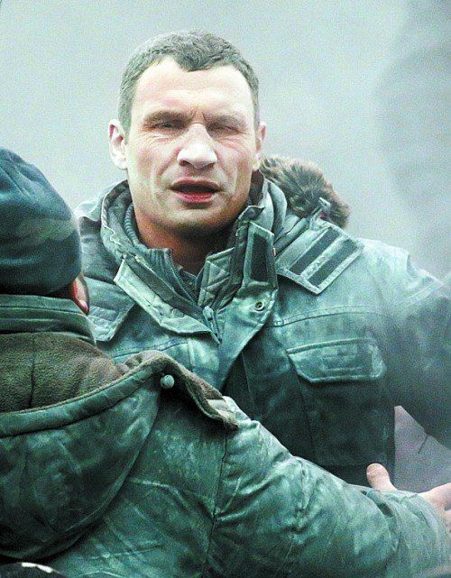 Bei Demo am Sonntag mit Feuerlöscher besprüht: Klitschko. EPA