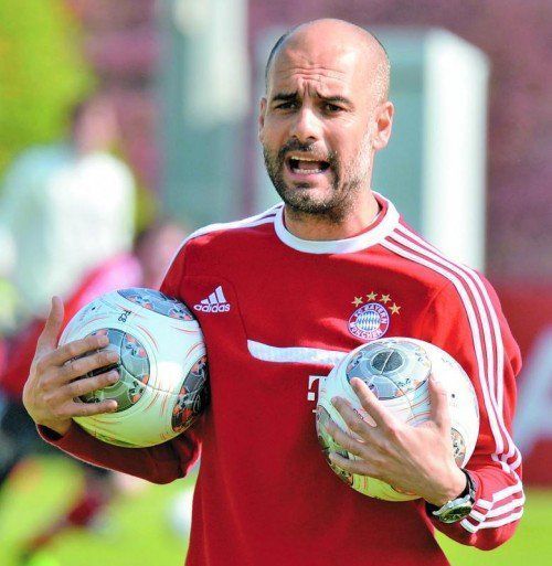 Coach Pep Guardiola verlangt den Titel von seinen Spielern. Foto: ap