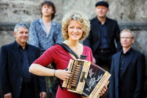 Die Spielfreude von Zydeco Annie und den Swamp Cats ist hoch ansteckend. FOTO: kammgarn