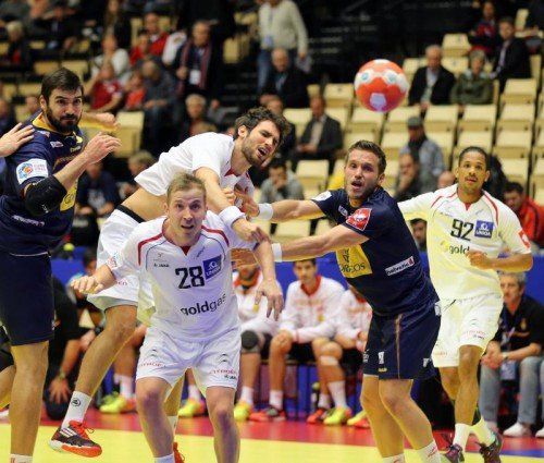 Dominik Schmid lieferte gegen Spanien die nächste Topleistung ab und war mit sechs Treffern Topskorer bei der 27:28-Niederlage gegen den regierenden Weltmeister. Foto: ÖHB/Steffen Wollmann