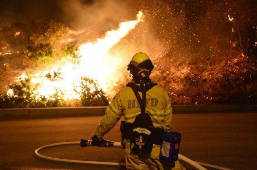 Drei  Männer sollen für einen außer Kontrolle geratenen Waldbrand in Kalifornien verantwortlich sein.  Foto: Reuters