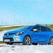 Mit dem neuen Kombi von Renault auf großer Fahrt