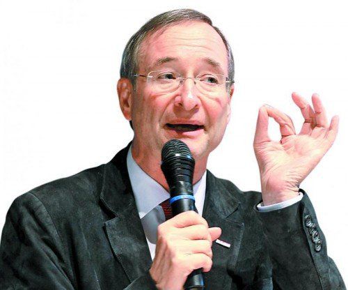 „GmbH light“ müsse bleiben: ÖVP-Politiker Leitl lässt die Muskeln spielen.
Foto: APA