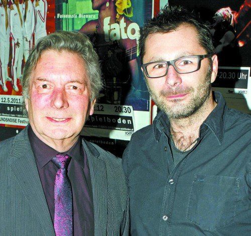 Krebshilfe-Präsident Gebhard Mathis (l.) mit Michael Fritz (Spielboden).