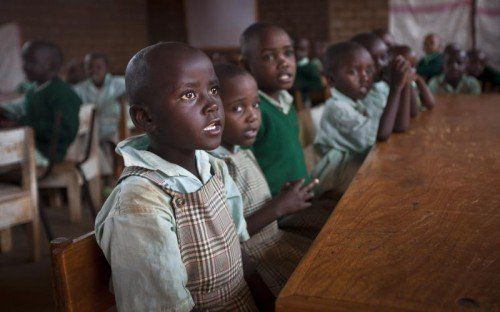 Millionen von Kindern bleiben ohne Schulbildung. Besonders betroffen ist Afrika.  Foto: AP