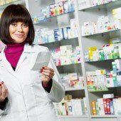 „Dr Teifl traut am Apothekar it“