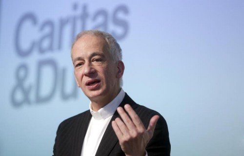 SPÖ-Schützenhilfe für Caritas-Präsident Landau. Foto: APA